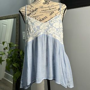 Abercrombie & Fitch Floral Blue & White Stripped Lace Open Back Flowy Tank Top M